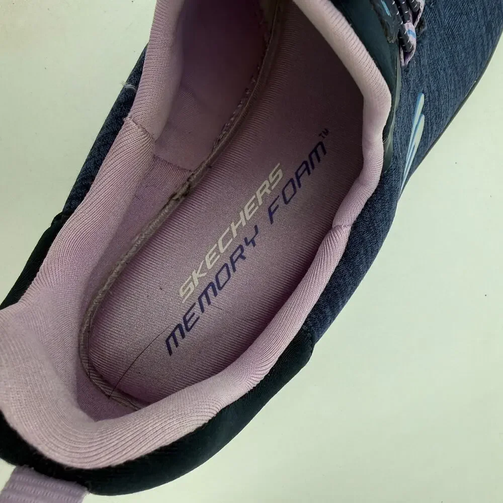 Skechers Women's Summits-Fresh Impression Slip On Memory Foam Sneakers Size 7.5